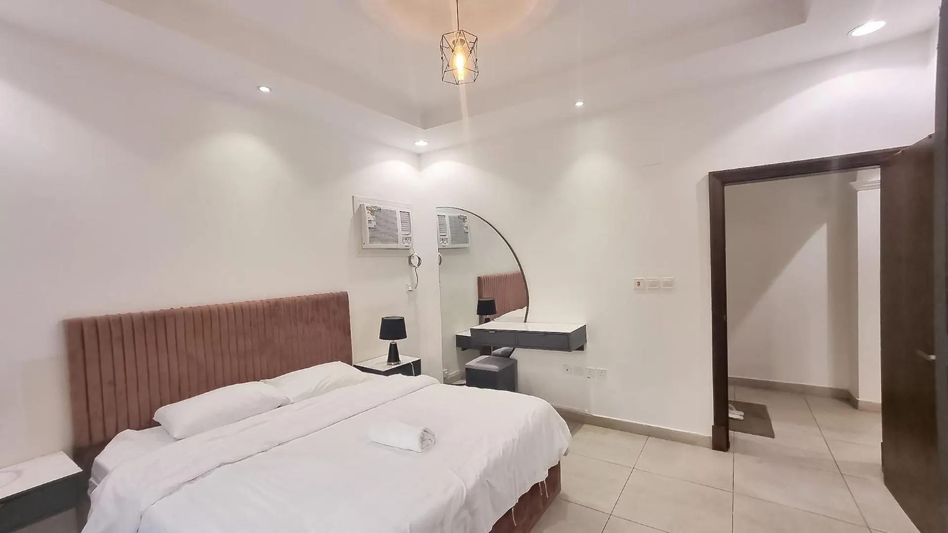 Hometel An Nahdah1 جدة شقة