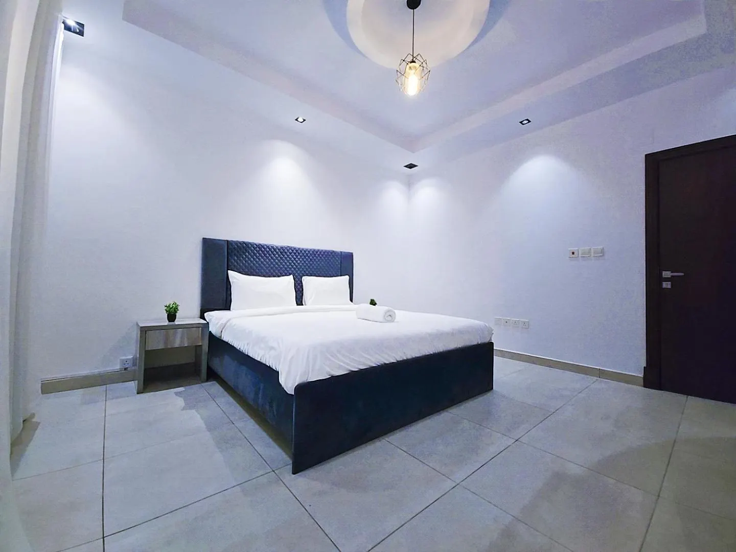 Hometel An Nahdah1 جدة