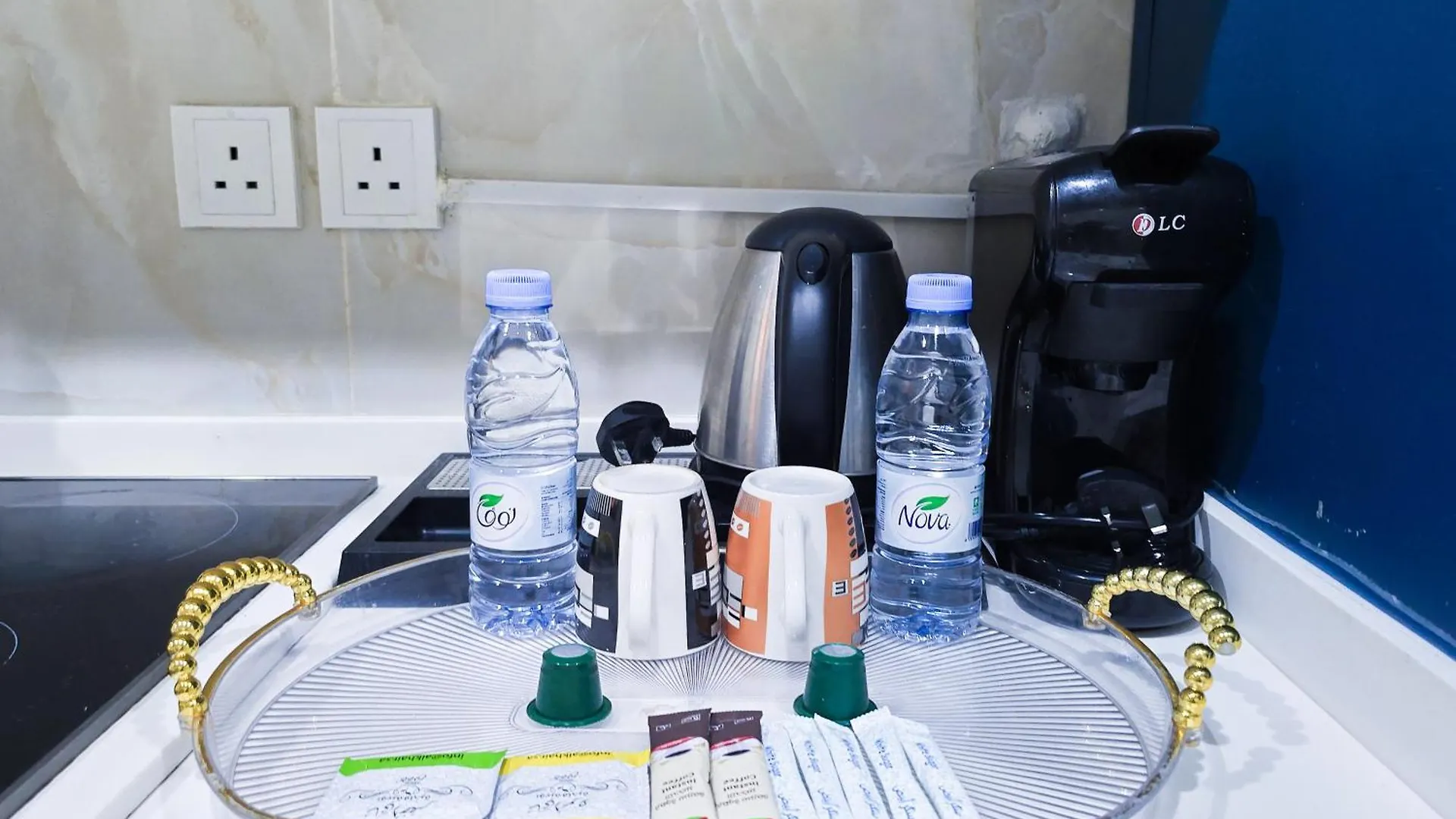 Hometel An Nahdah1 Jeddah Apartment